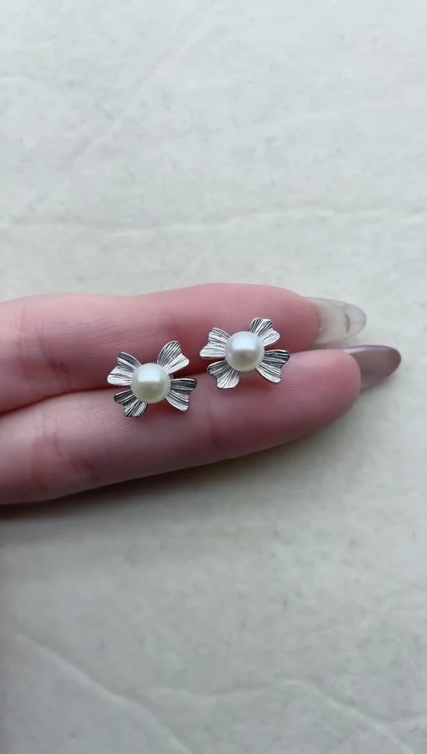 【闪购商品】淡水珍珠耳饰银S925镶嵌Y36