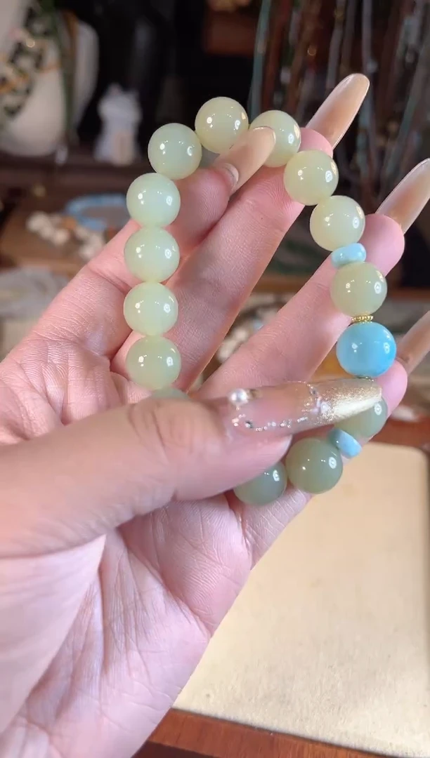 【闪购商品】和田玉手链未镶嵌多样性发货其一