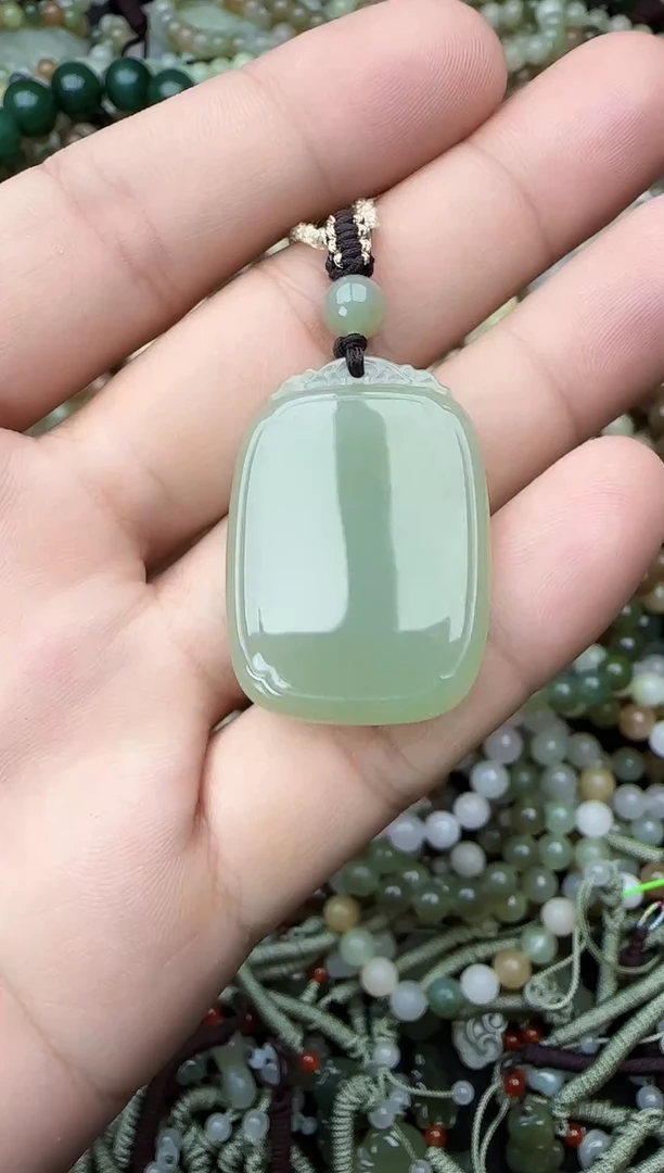 颈饰未镶嵌和田玉拍一发一