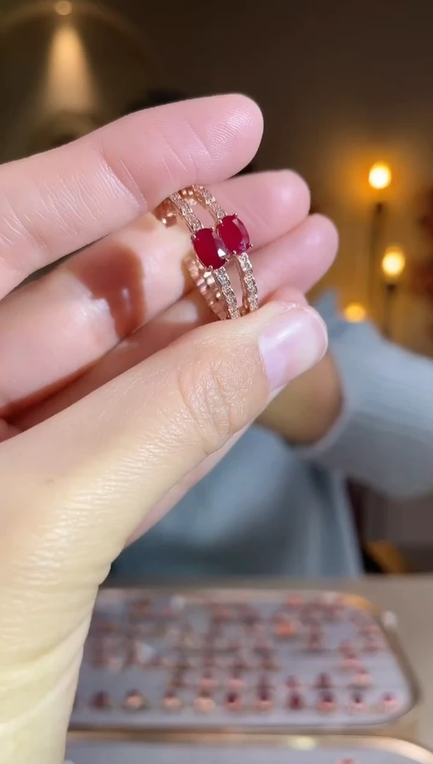 银S925镶嵌耳饰红宝石耳饰