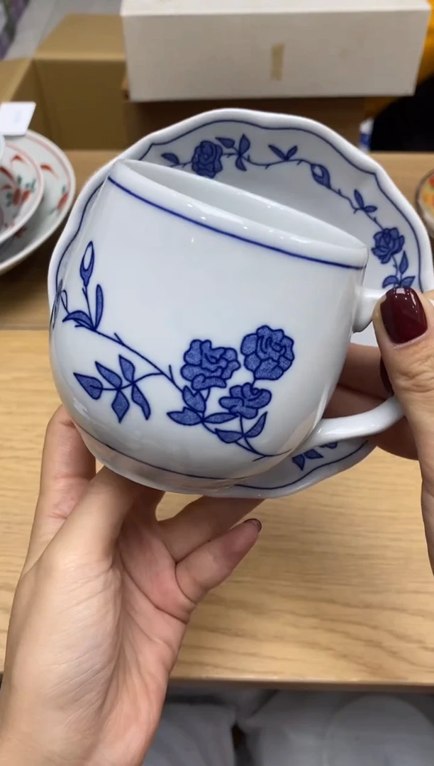 瓷片之**也瓷器之美，尽在隆莲。