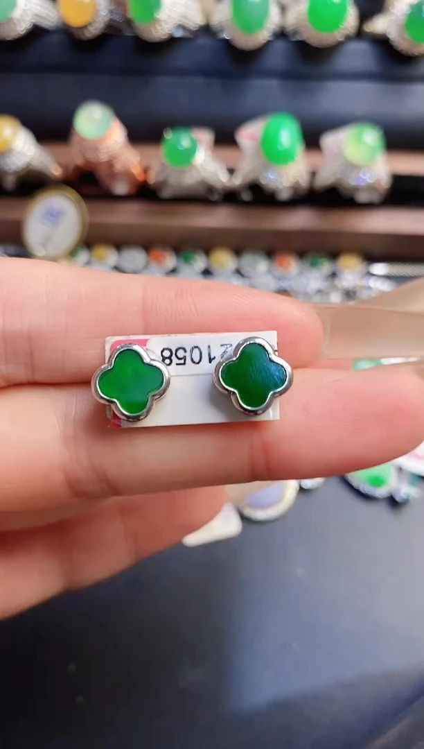 银S925镶嵌戒指翡翠天然