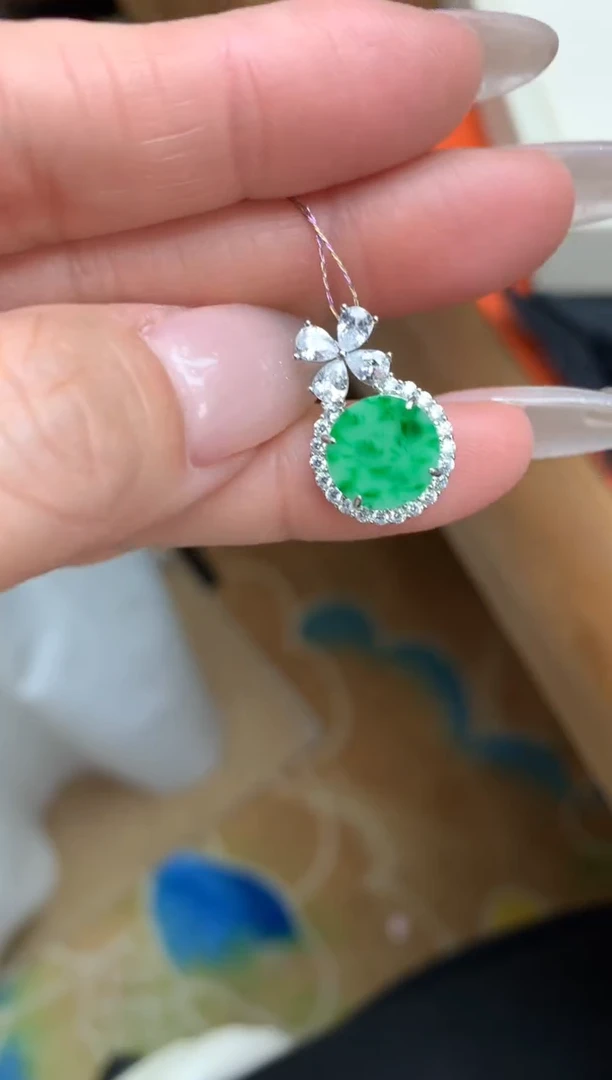 【闪购商品】翡翠颈饰银S925镶嵌无事牌