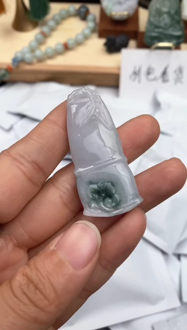 【闪购商品】翡翠颈饰未镶嵌竹子