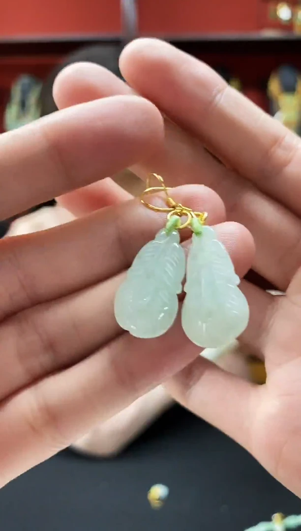 颈饰未镶嵌翡翠翡翠耳饰
