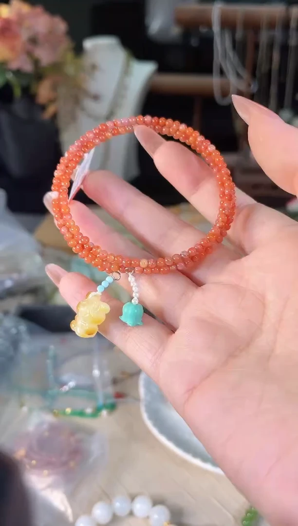 未镶嵌蜜蜡手链多样性发货其一