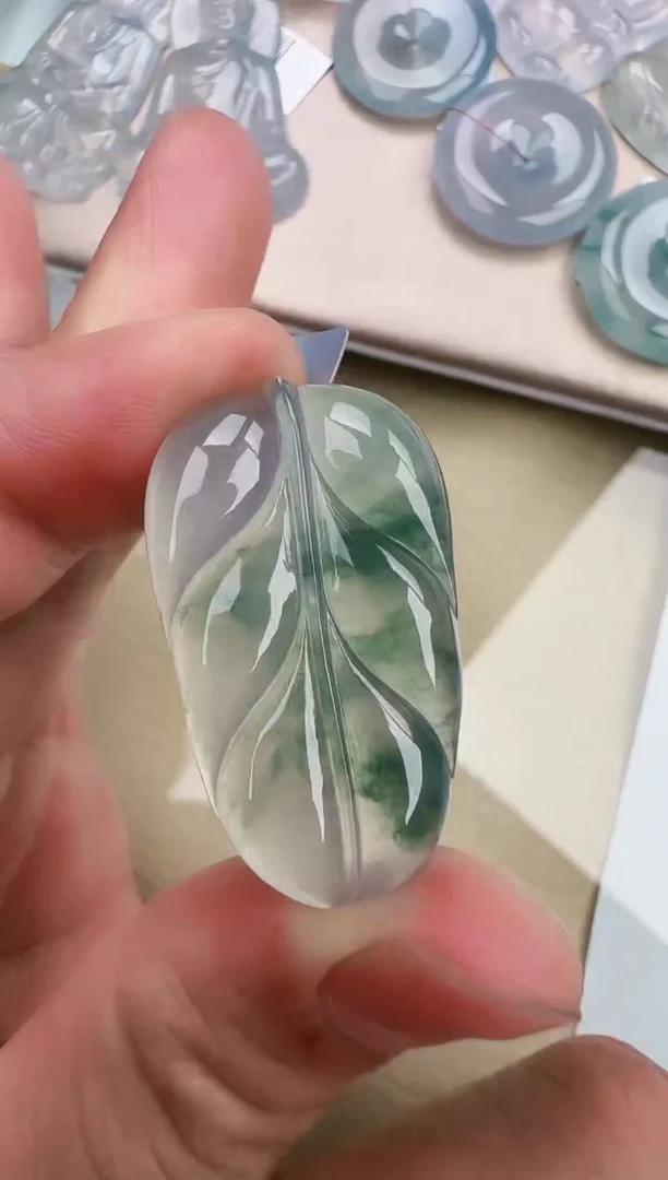 翡翠未镶嵌颈饰缅甸翡翠a货