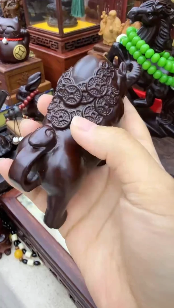 【闪购商品】黑檀金钱牛淘多奇好物