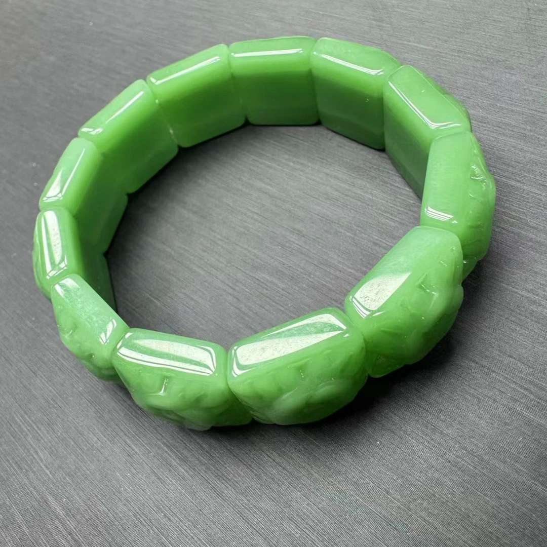 H366和田玉精美手牌