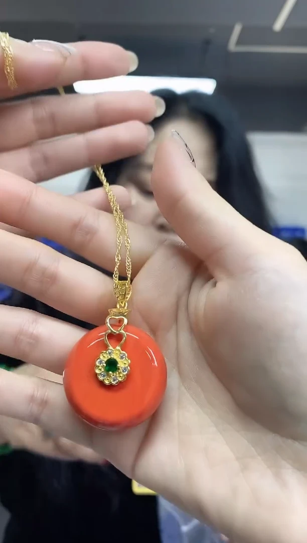 【闪购商品】玛瑙/玉髓吊坠未镶嵌多样性发其一颜色微差