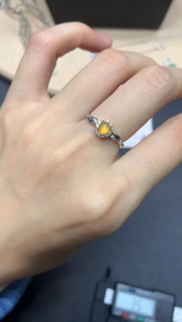 【闪购商品】翡翠戒指银S925镶嵌蛋面【无服务费】