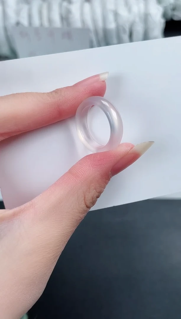 【闪购商品】石英质玉戒指未镶嵌888