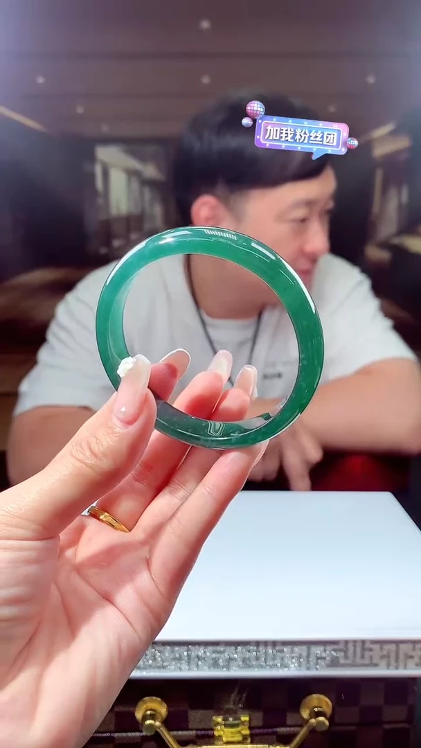 翡翠未镶嵌颈饰天然翡翠(拍一发二）