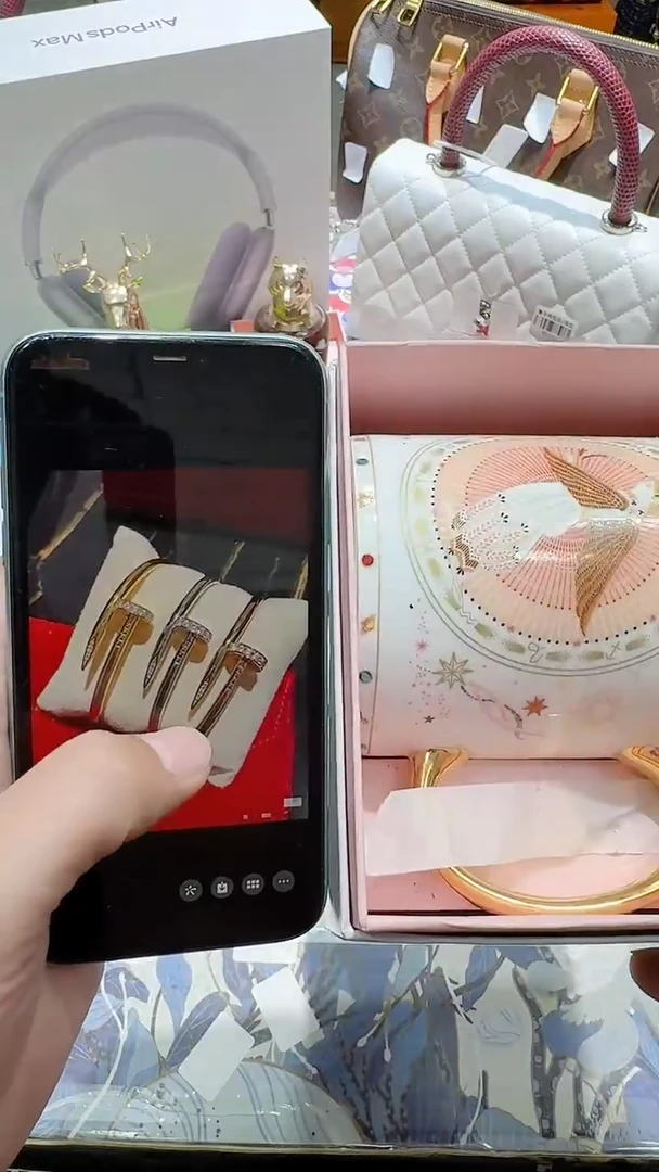 瓷片生活的本意就是开心@@1