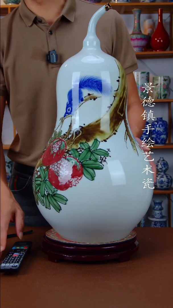 现代景德镇手工手绘陶瓷摆件49