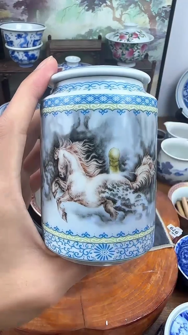 梦马茶叶罐