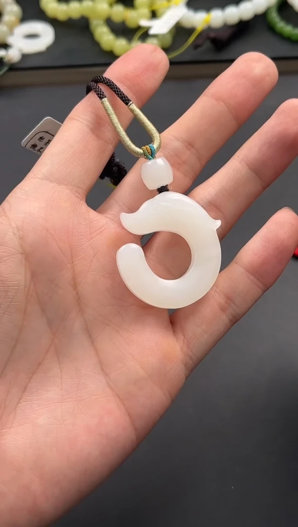 未镶嵌手串和田玉青海白玉吊坠微色差