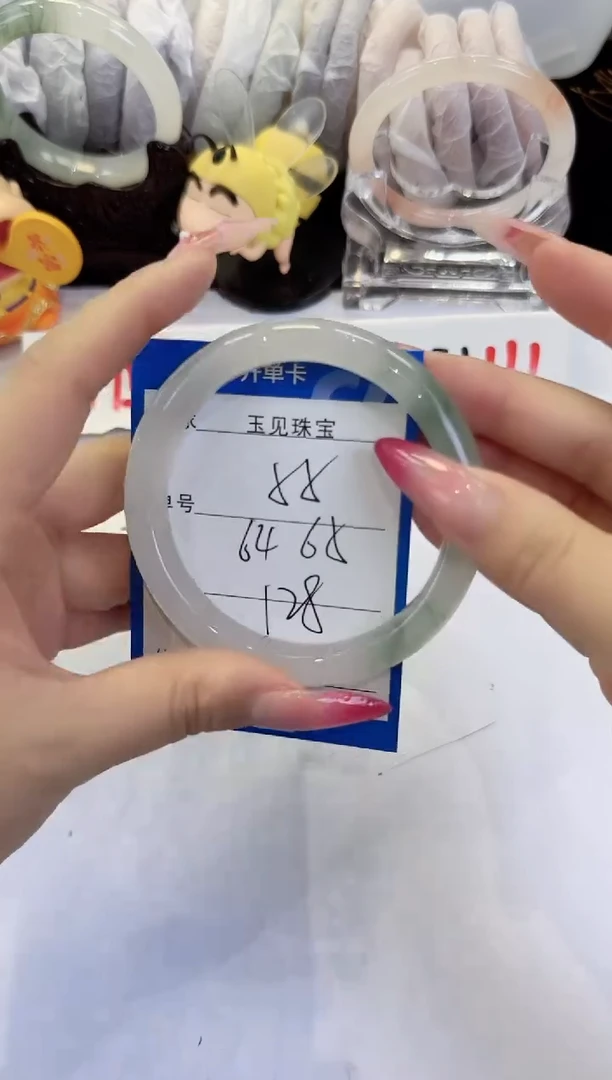 未镶嵌手镯石英质玉55