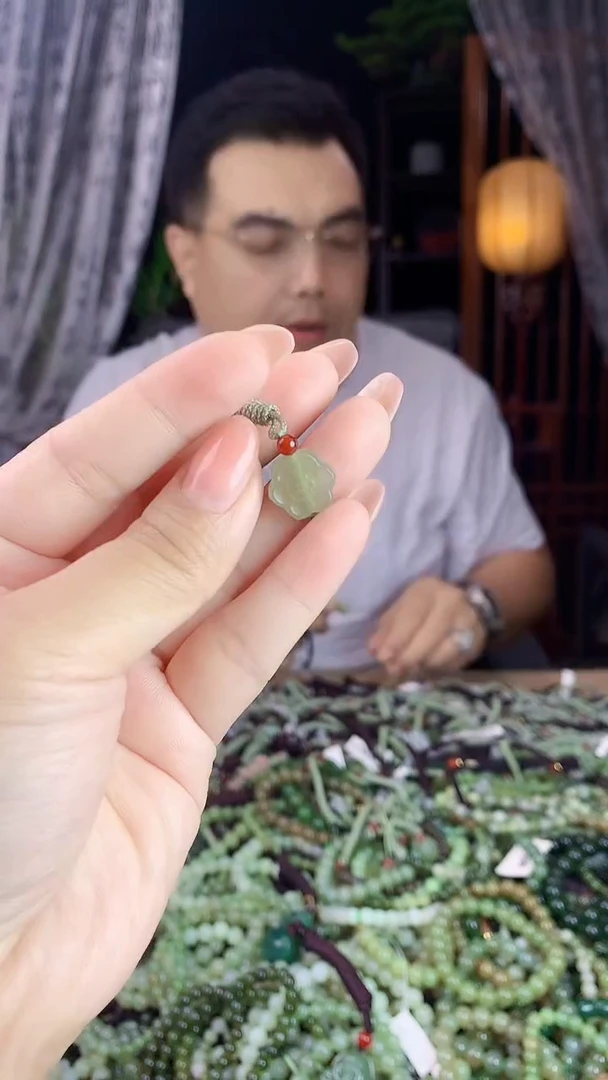 和田玉未镶嵌挂件多样性发货拍一发一