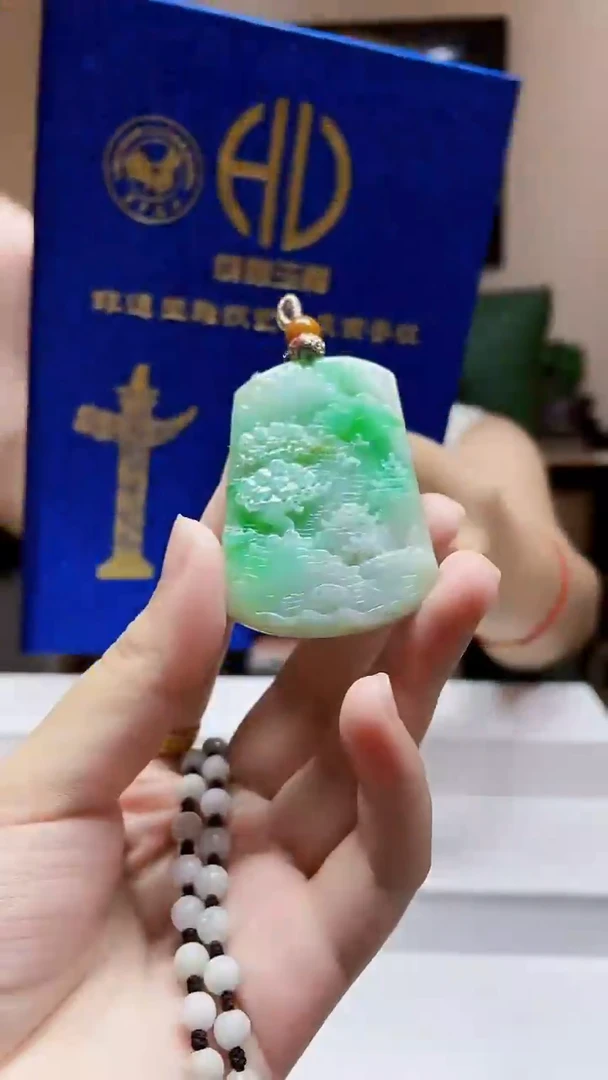 未镶嵌定制翡翠吊坠52