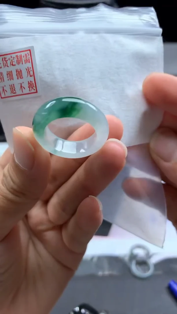 未镶嵌定制翡翠毛货需精细抛光戒圈 17#