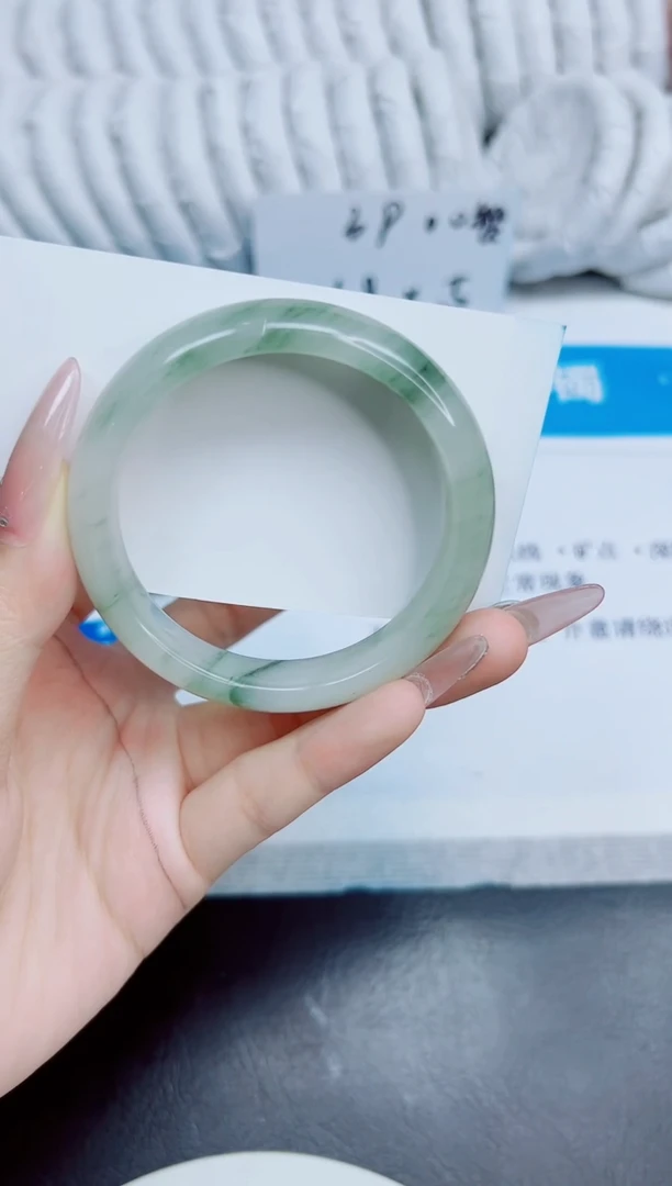 未镶嵌手镯石英质玉66/55