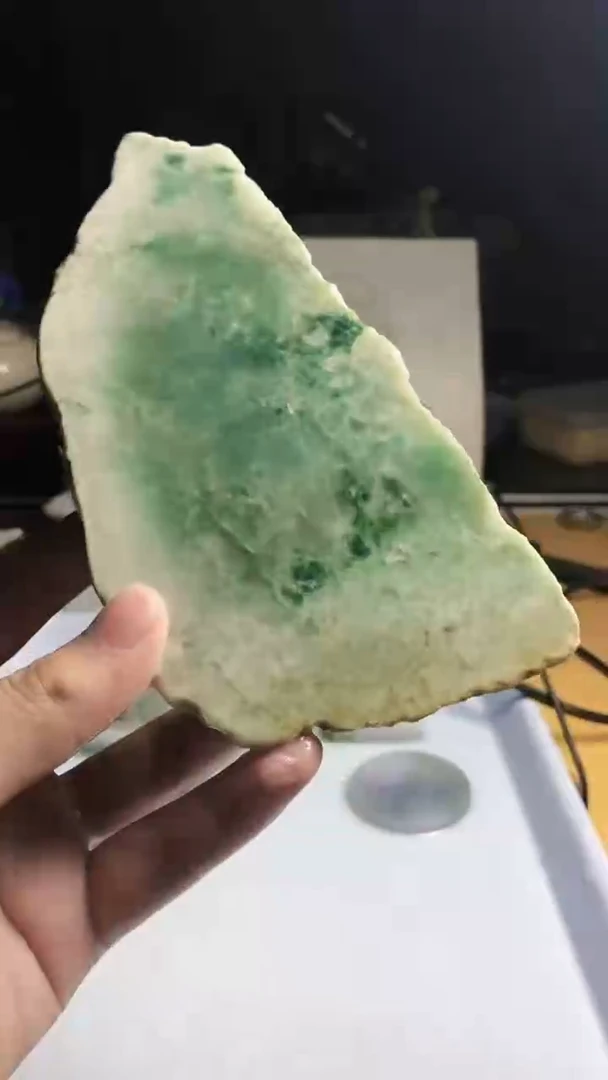 翡翠未镶嵌颈饰翡翠A货3