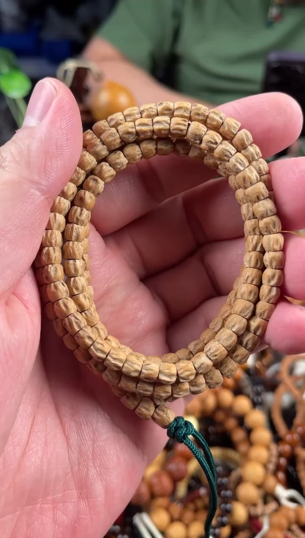 柏香籽/百香籽手串王胖子文玩工作室方块顺纹