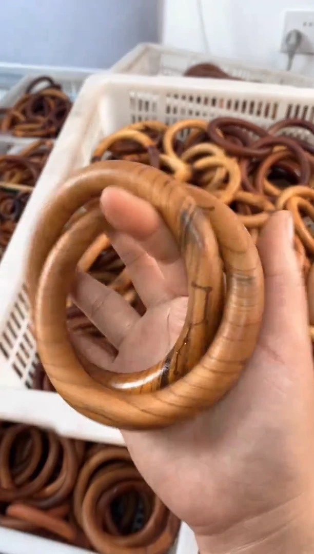 【闪购商品】木桃木大瑕疵75乾坤圈随机发货