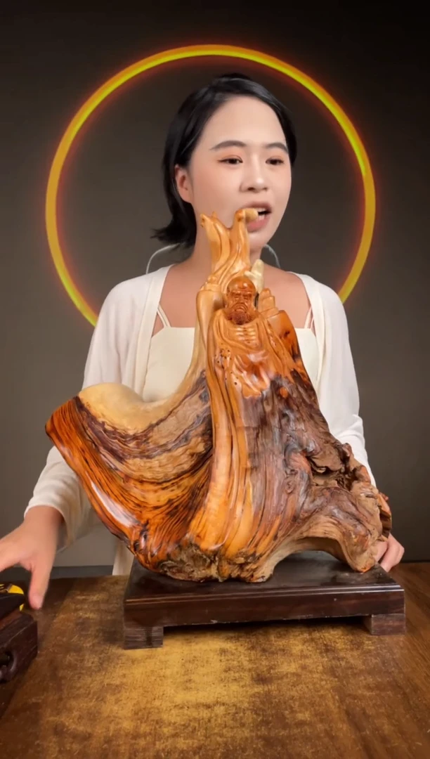 柏木（崖柏）手工摆件,先抢先得! 编号:135