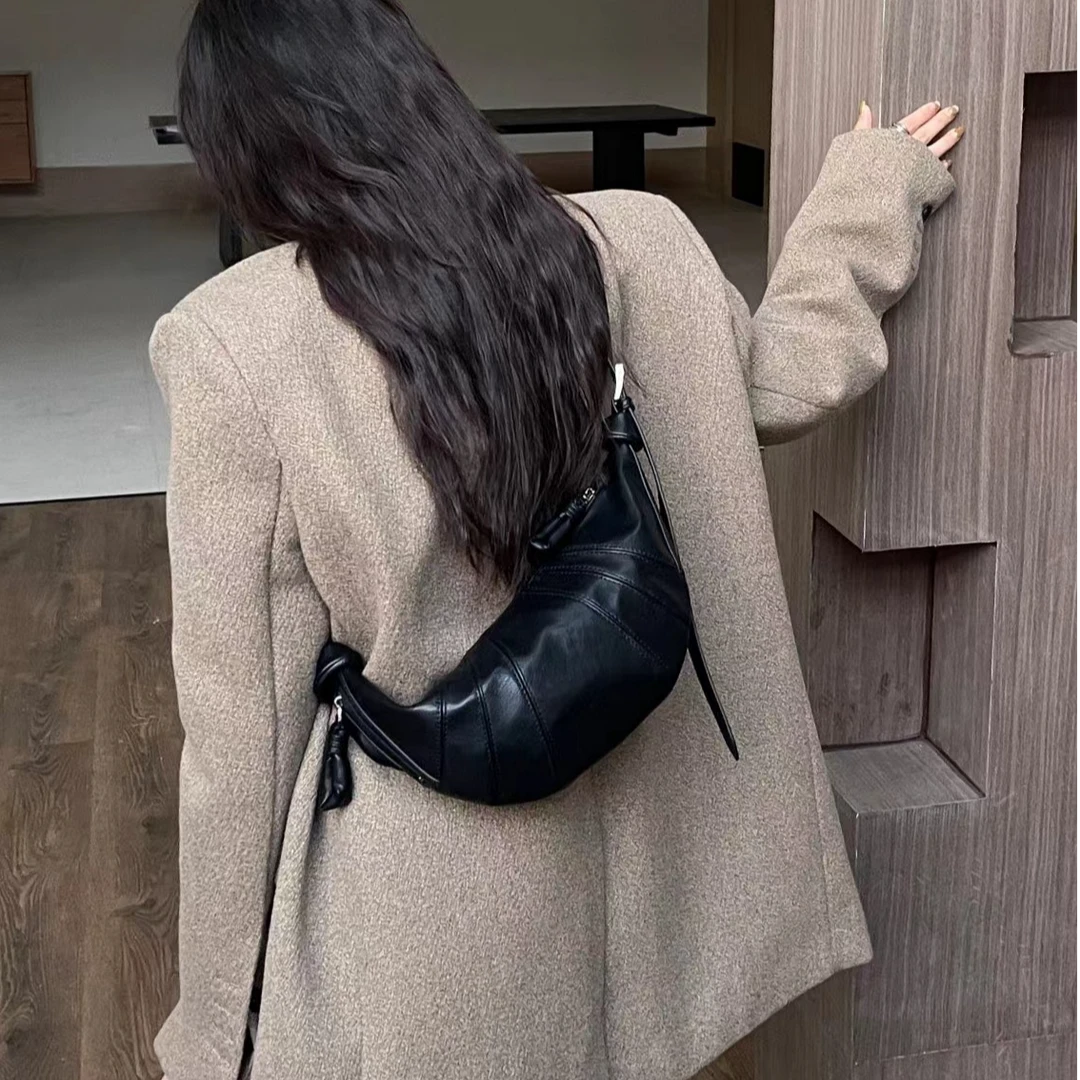 2025春夏新款潮流腋下百搭网红复古单肩斜挎包时尚女包 23399