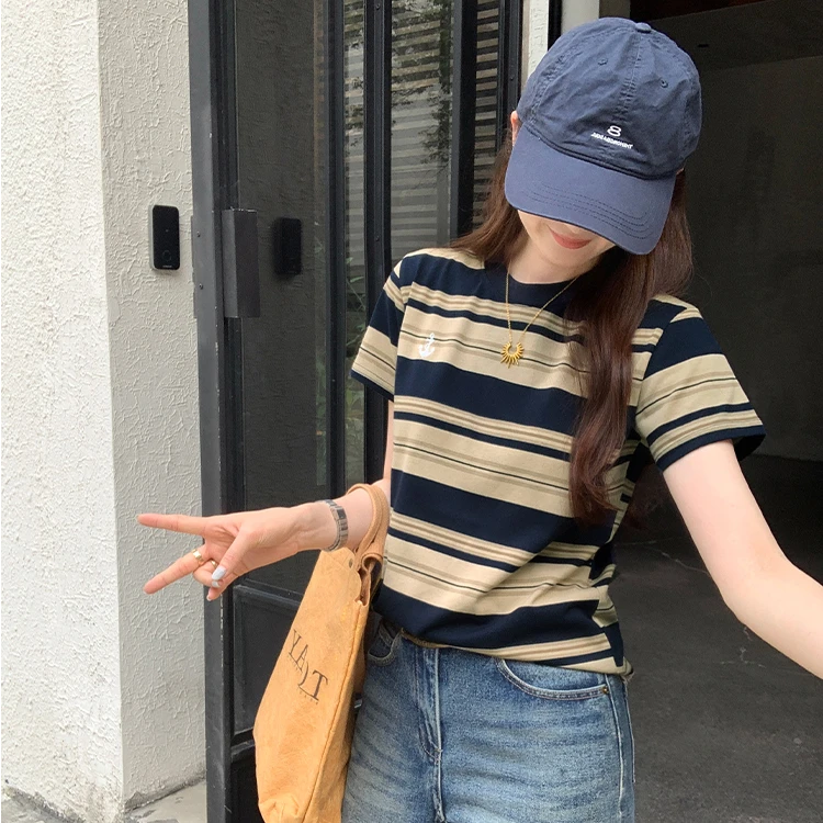 复古撞色正肩条纹短袖t恤女夏季日系刺绣印画休闲宽松上衣ins超火