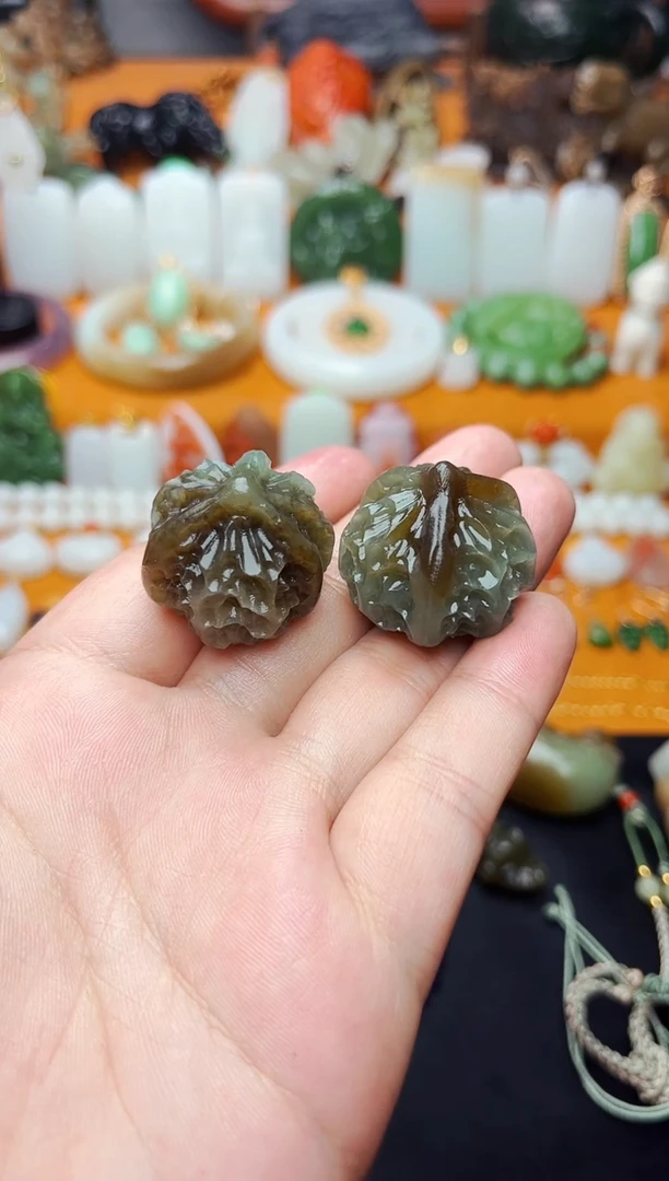 【闪购商品】和田玉把件未镶嵌核桃一对01【定制】