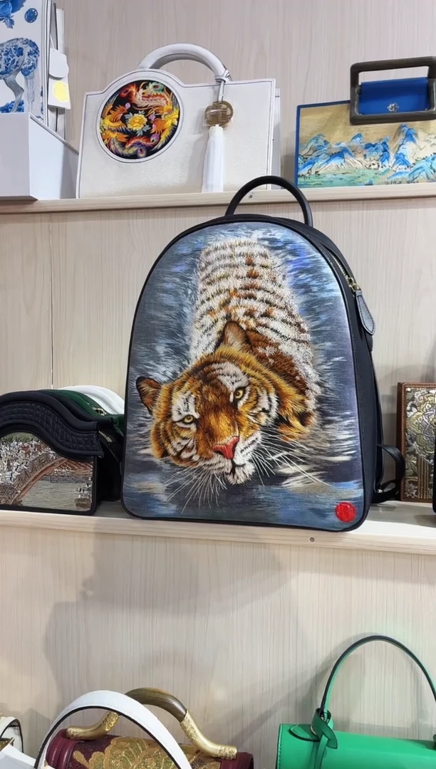 牛皮（革）田*1111111111111