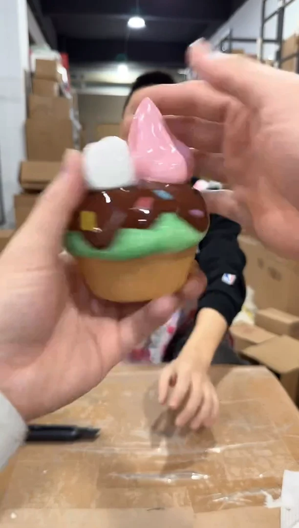 瓷片小号史努比冰淇淋钱罐