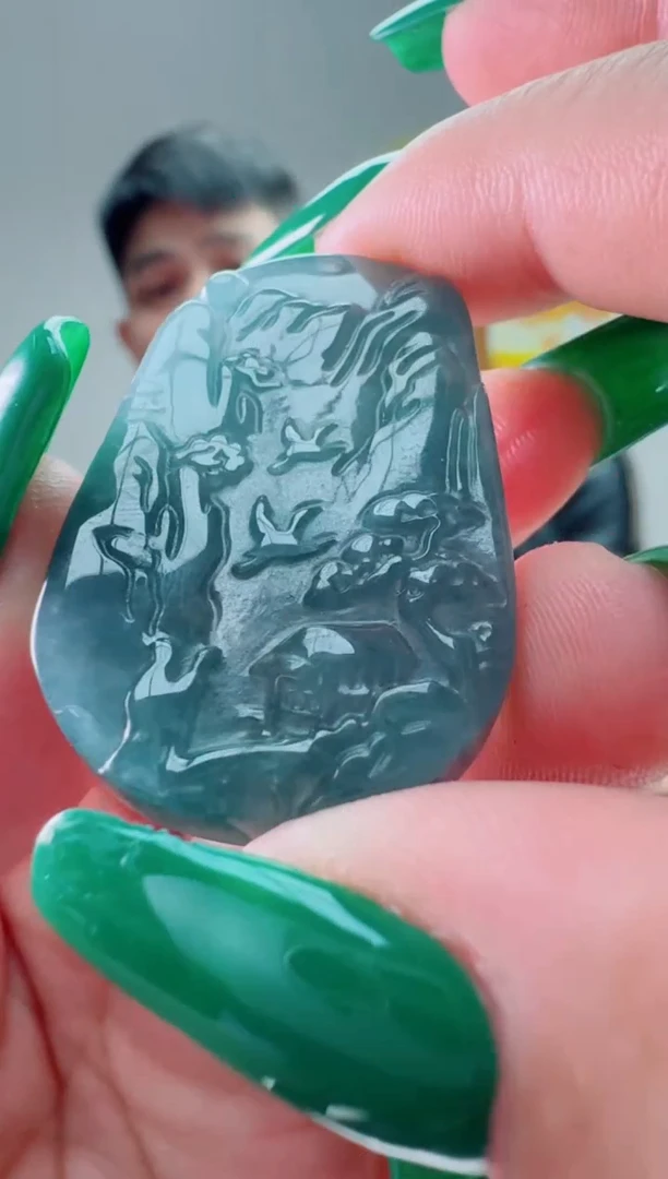 翡翠未镶嵌颈饰多样性随机发其一