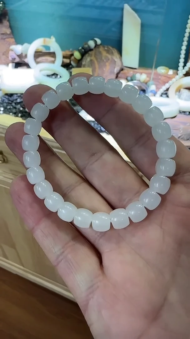 未镶嵌手链和田玉新疆和田玉8mm手链