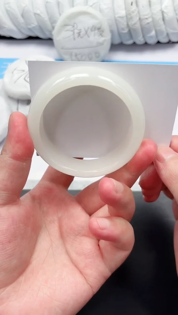 未镶嵌手镯石英质玉100-57.4BYGKT