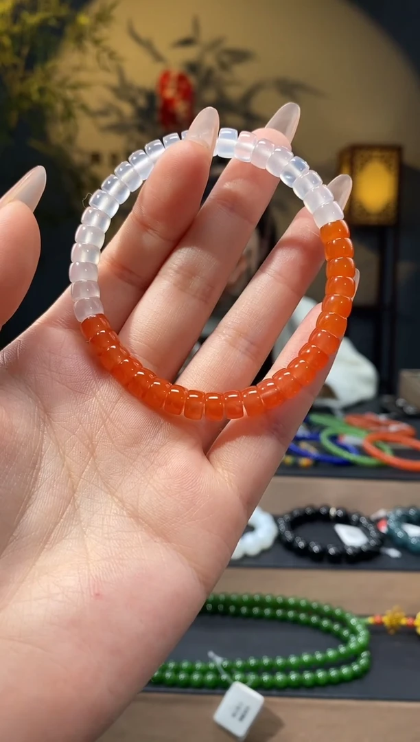 【闪购商品】玛瑙/玉髓1未镶嵌6.5mm渐变药片手串