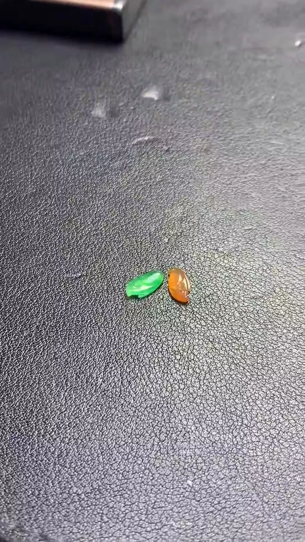 未镶嵌定制翡翠毛货