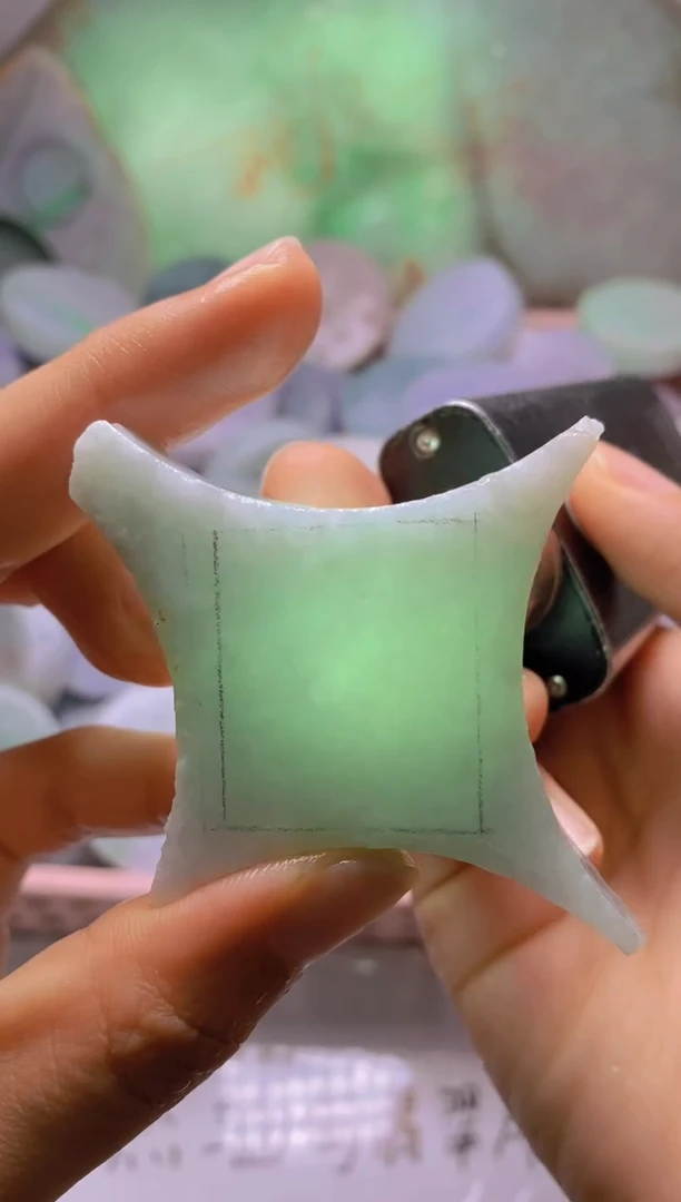 翡翠裸石天然缅甸翡翠A货557