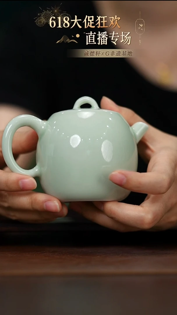 茶壶元薪号豆青色茶壶