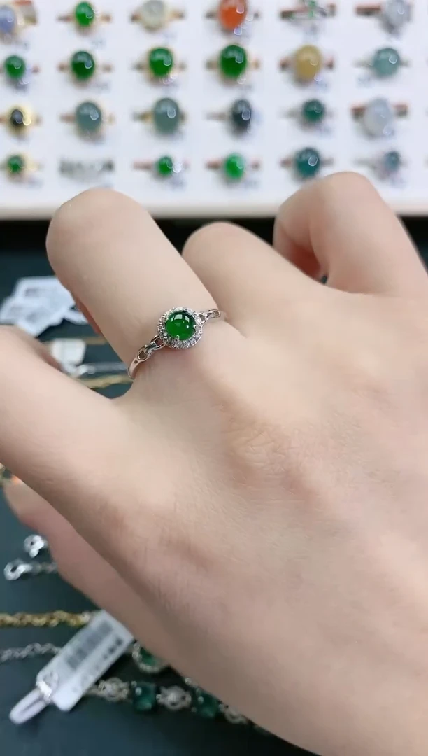 翡翠戒指银S925镶嵌天然翡翠