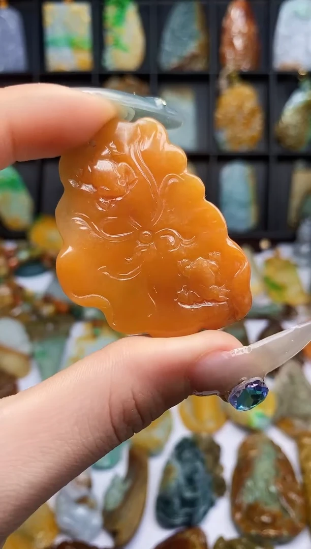 【闪购商品】定制翡翠未镶嵌A货翡翠