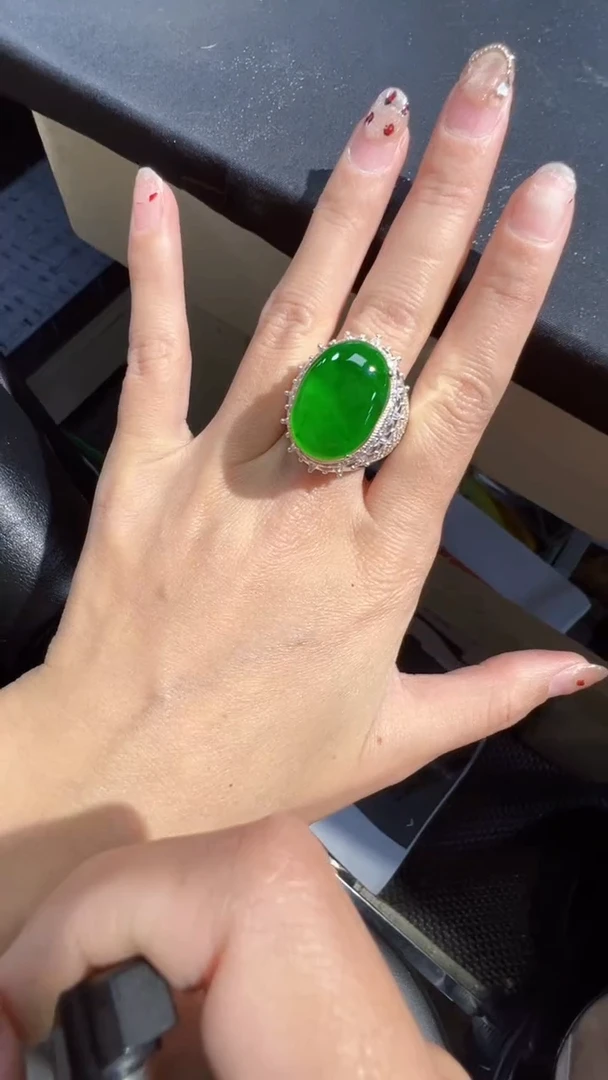 【闪购商品】定制翡翠未镶嵌蛋面1