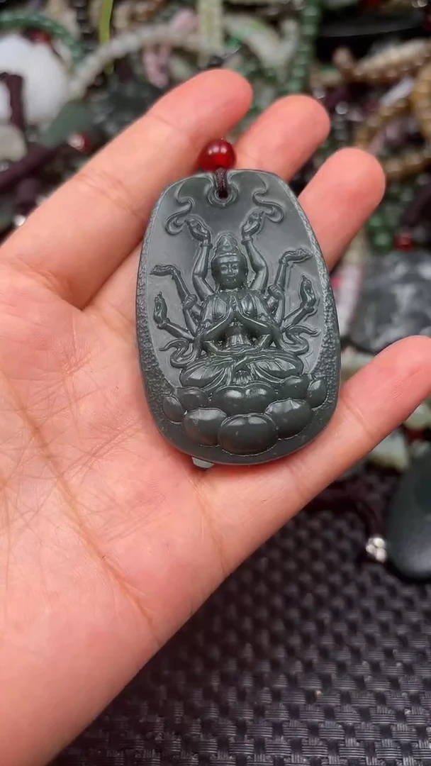 和田玉未镶嵌颈饰1