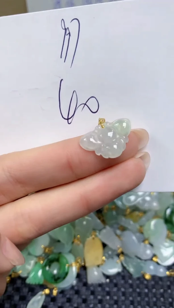 【闪购商品】翡翠颈饰18K金镶嵌天然缅甸A货翡翠