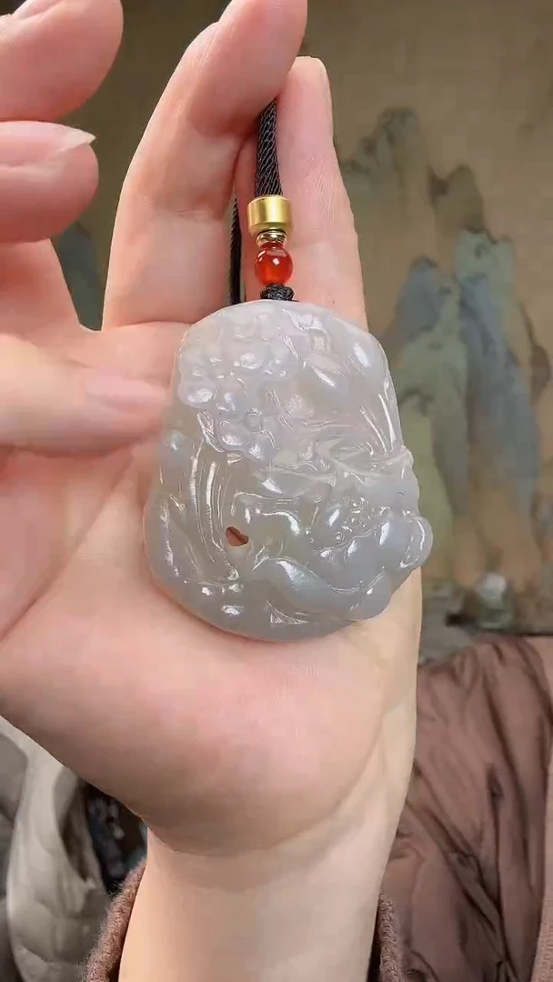 颈饰未镶嵌和田玉.