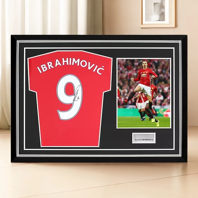 伊布签名曼联主场球衣（ICONS证书）