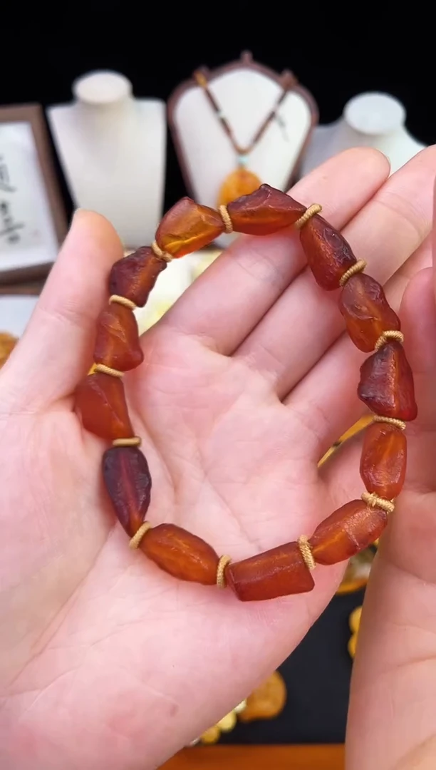 琥珀未镶嵌珠宝奇石柒月